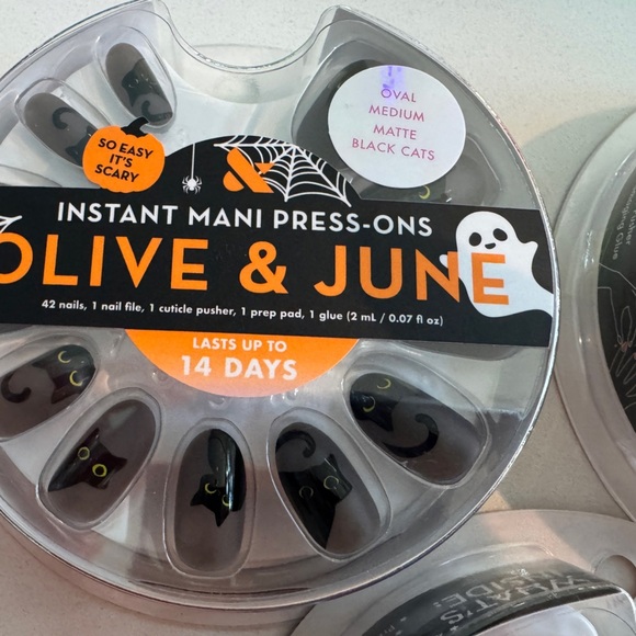 Brand new in box sealed olive and June Halloween nail manicure set - pack of 3! - Picture 3 of 4
